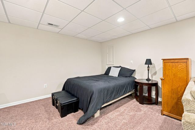 200 Carnegie Court, Kingsport, TN 37664