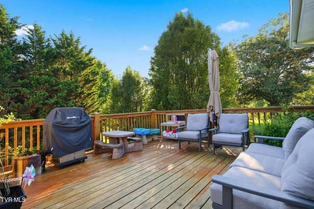200 Carnegie Court, Kingsport, TN 37664