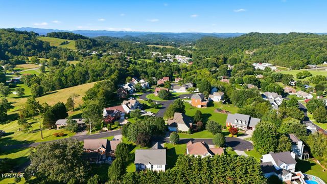 200 Carnegie Court, Kingsport, TN 37664