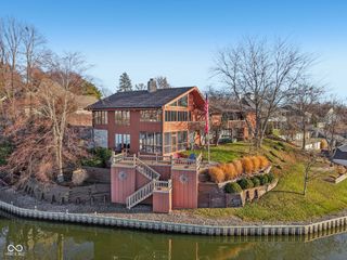 600 Lakeview Lane, Cicero, IN 46034