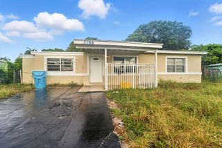3196 N Seacrest Blvd, Boynton Beach, FL 33435