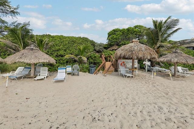 3912 S Ocean Boulevard 704, Highland Beach, FL 33487
