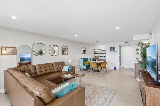 3912 S Ocean Boulevard 704, Highland Beach, FL 33487