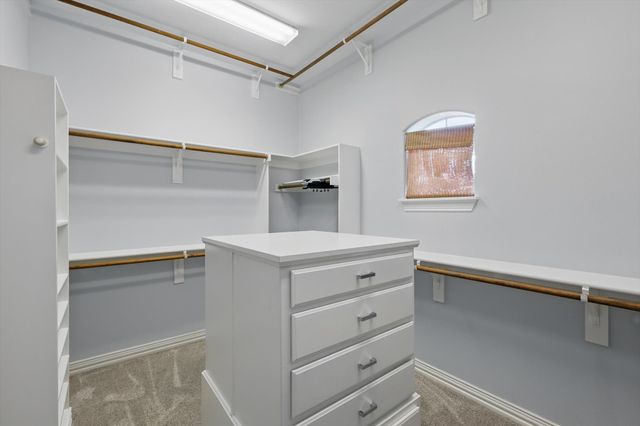 2023 Crockett Circle, Irving, TX 75038