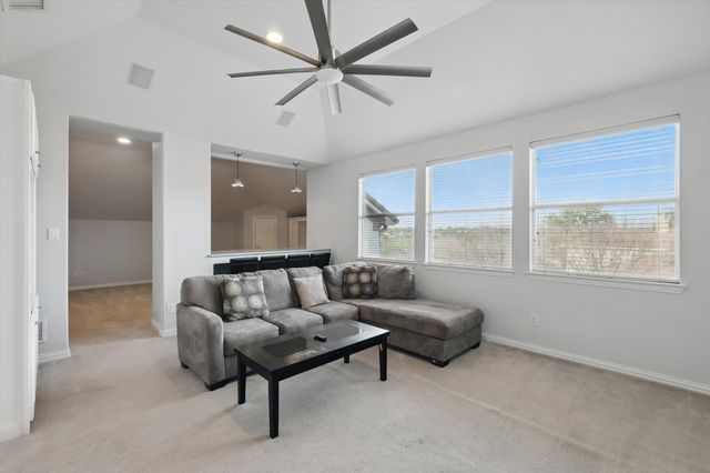 2023 Crockett Circle, Irving, TX 75038