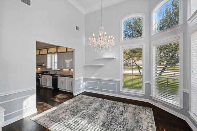 2023 Crockett Circle, Irving, TX 75038