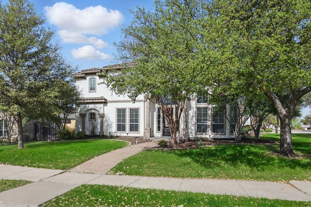 2023 Crockett Circle, Irving, TX 75038