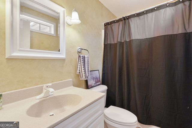 333 Royal Crest Circle, Kathleen, GA 31047
