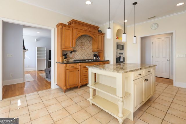 333 Royal Crest Circle, Kathleen, GA 31047