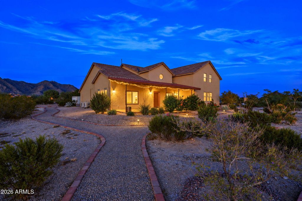 11422 N HAZELDINE Road, Casa Grande, AZ 85194 — exterior