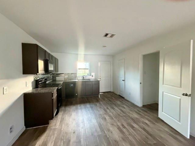 17051 Marie Village Drive, Conroe, TX 77306