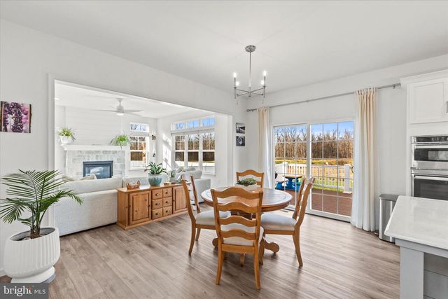 110 BERKSHIRE DR, Carlisle, PA 17015