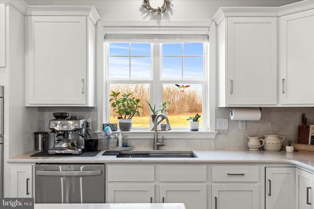 110 BERKSHIRE DR, Carlisle, PA 17015