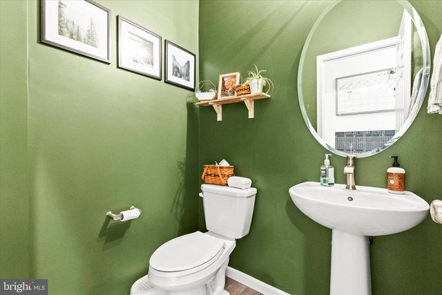 110 BERKSHIRE DR, Carlisle, PA 17015