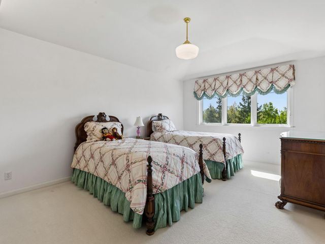 25 Bello Drive, Edina, MN 55439