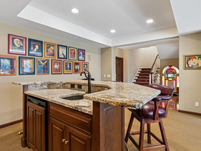 25 Bello Drive, Edina, MN 55439