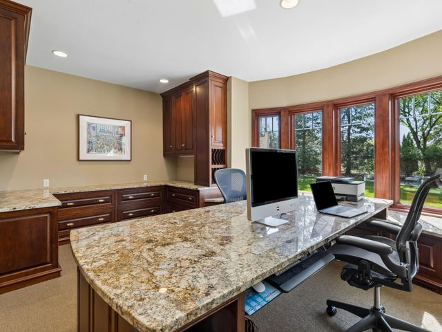 25 Bello Drive, Edina, MN 55439