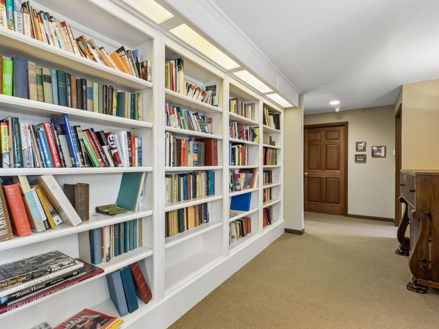 25 Bello Drive, Edina, MN 55439
