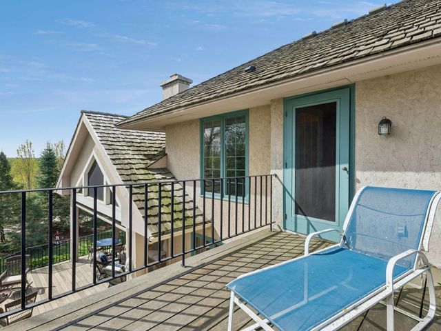 25 Bello Drive, Edina, MN 55439