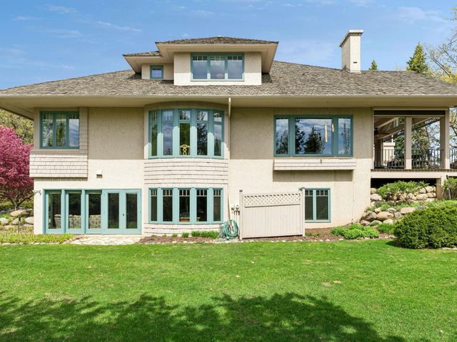 25 Bello Drive, Edina, MN 55439