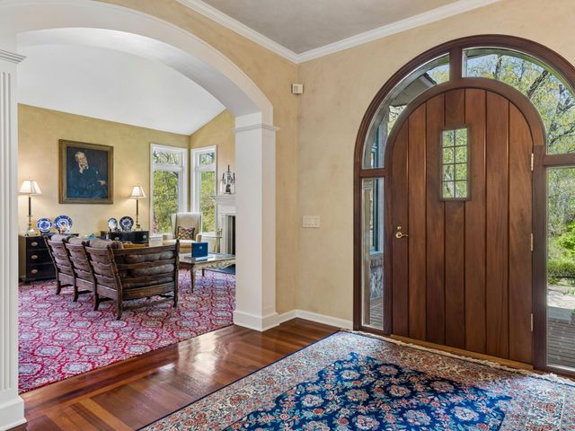 25 Bello Drive, Edina, MN 55439
