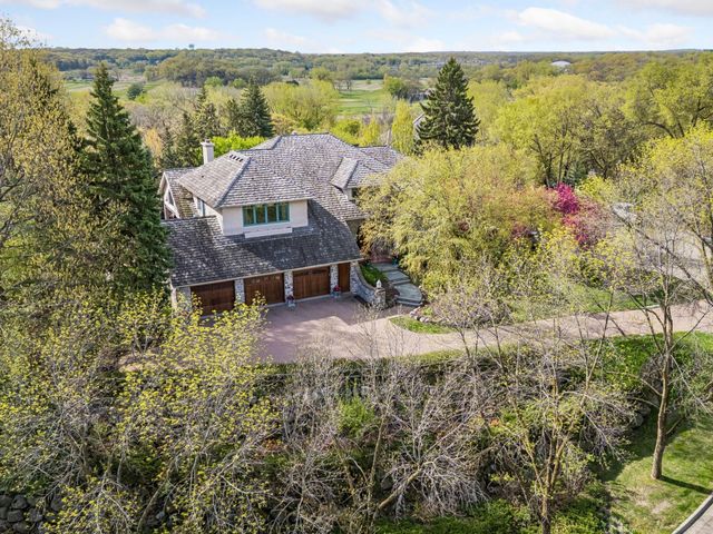 25 Bello Drive, Edina, MN 55439