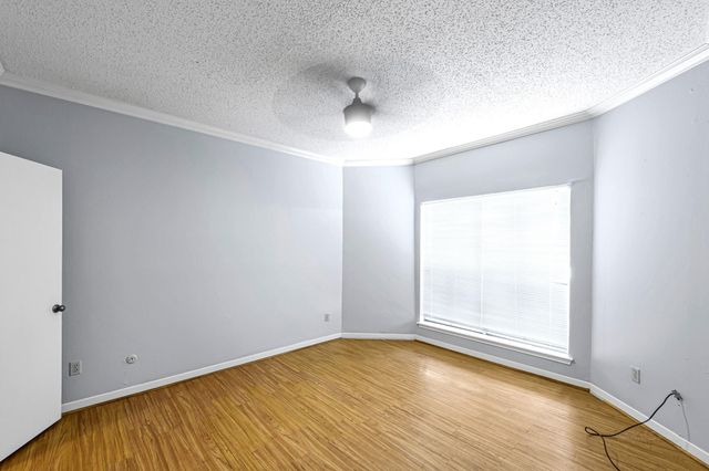 10137 Waterstone Drive 53, Houston, TX 77042