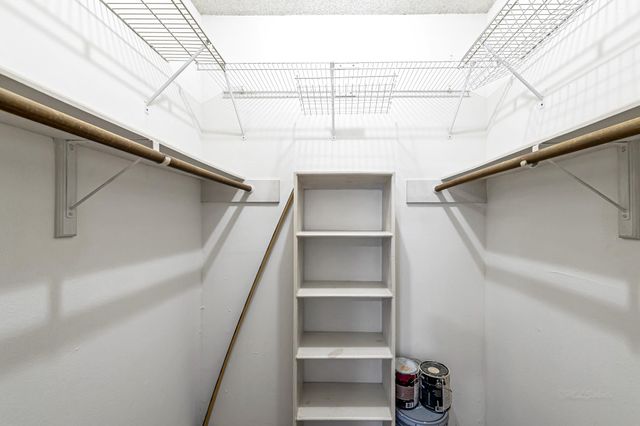 10137 Waterstone Drive 53, Houston, TX 77042