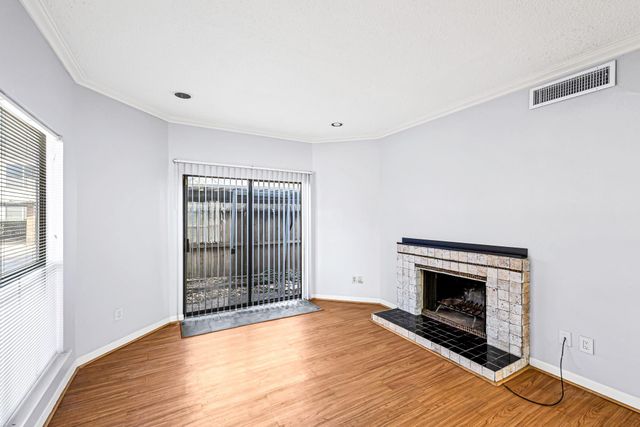 10137 Waterstone Drive 53, Houston, TX 77042