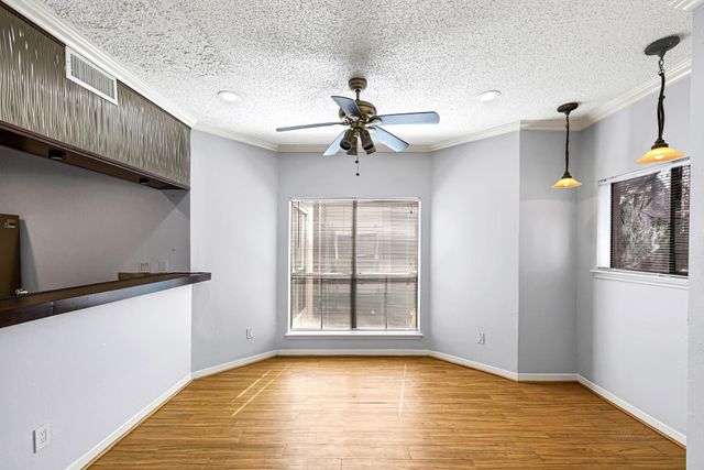 10137 Waterstone Drive 53, Houston, TX 77042