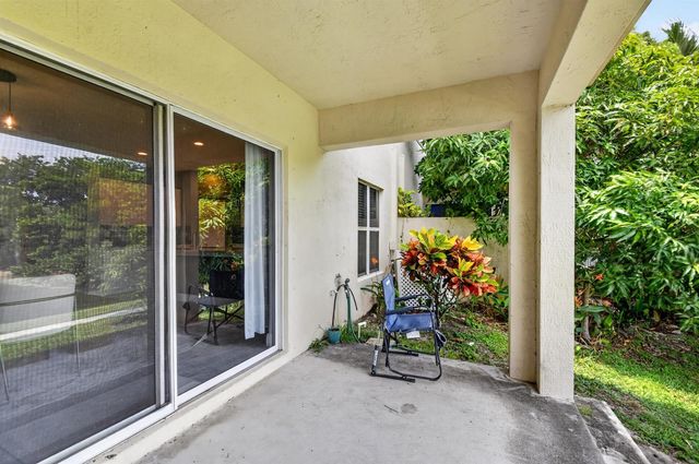 308 SPRUCE Street, Boynton Beach, FL 33426