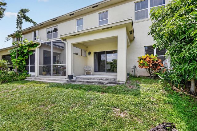 308 SPRUCE Street, Boynton Beach, FL 33426