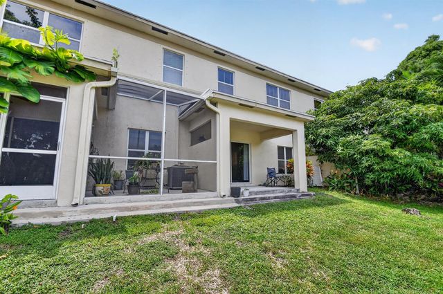 308 SPRUCE Street, Boynton Beach, FL 33426