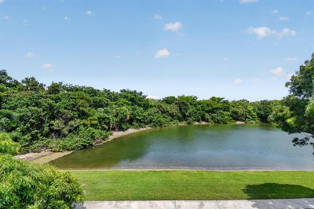 308 SPRUCE Street, Boynton Beach, FL 33426