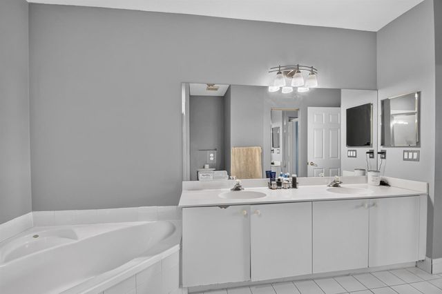 308 SPRUCE Street, Boynton Beach, FL 33426
