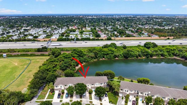 308 SPRUCE Street, Boynton Beach, FL 33426