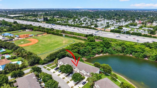 308 SPRUCE Street, Boynton Beach, FL 33426