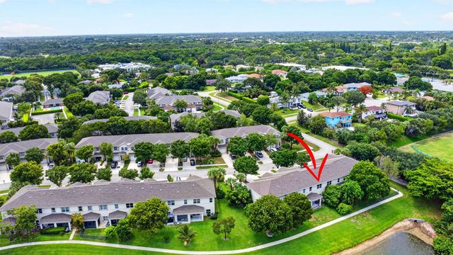 308 SPRUCE Street, Boynton Beach, FL 33426