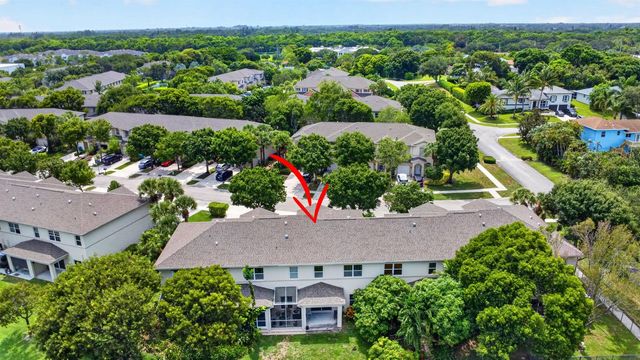 308 SPRUCE Street, Boynton Beach, FL 33426