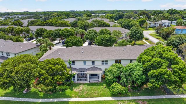 308 SPRUCE Street, Boynton Beach, FL 33426