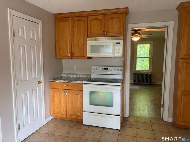 405 Prospect Street 2, Southington, CT 06479