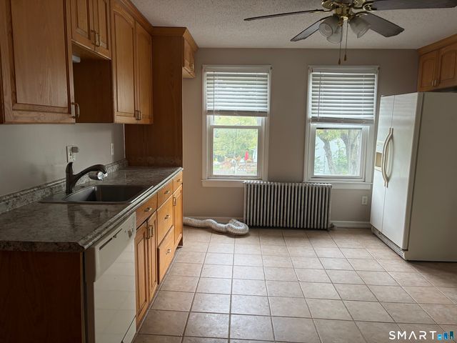 405 Prospect Street 2, Southington, CT 06479