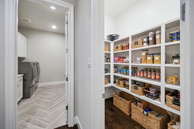 4011 Pleasant Ridge Drive, Spring, TX 77386