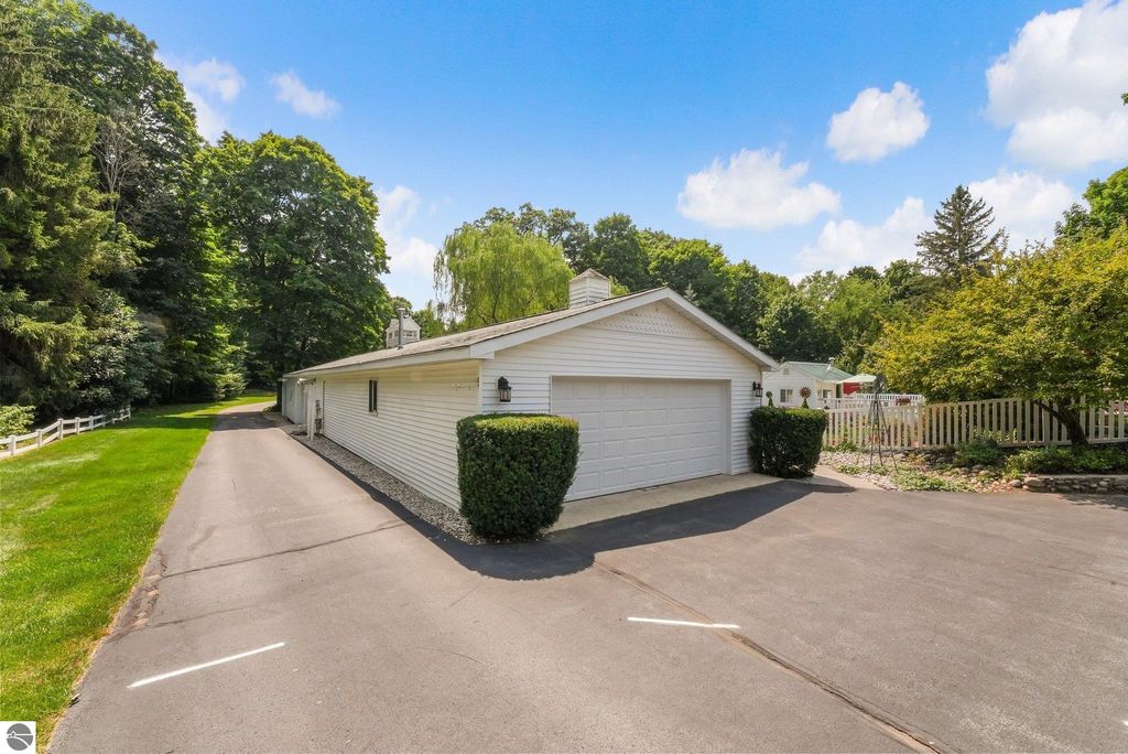 Image 90 of property listing at 5161 Silver Pines Road, Traverse City, MI 49685