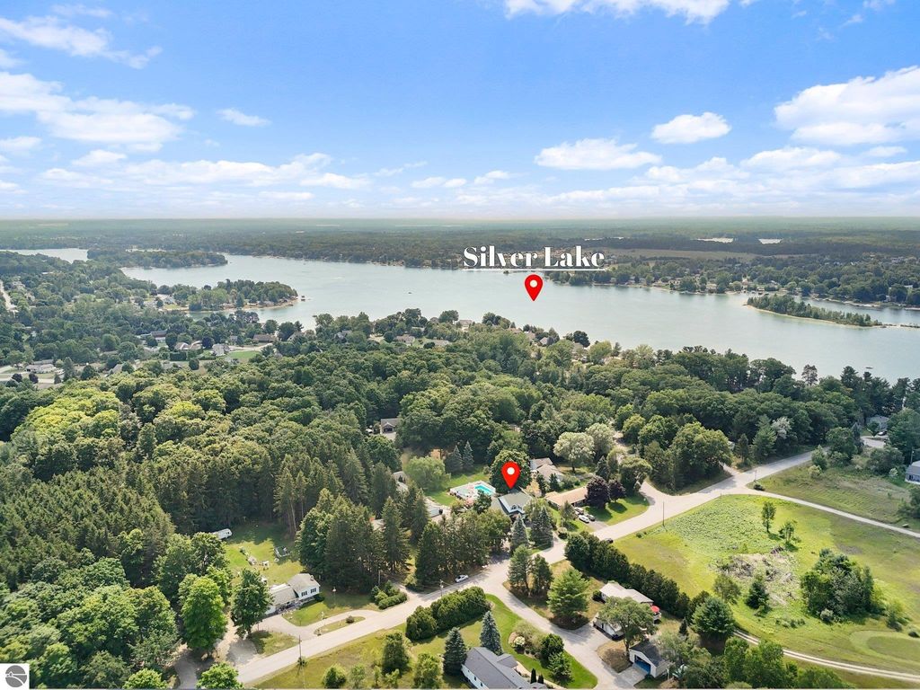 Image 98 of property listing at 5161 Silver Pines Road, Traverse City, MI 49685