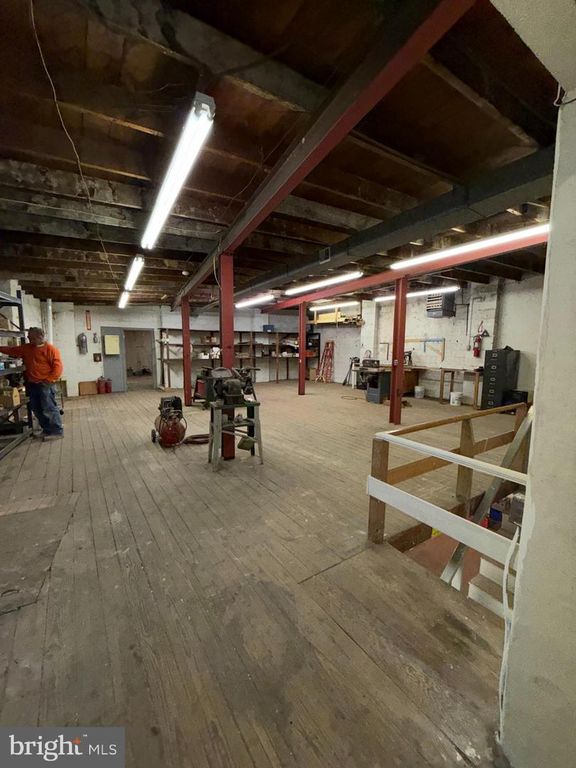 4514-R PAUL ST, Philadelphia, PA 19124