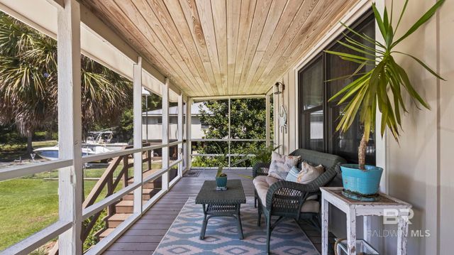 10231 Bayou Circle, Fairhope, AL 36532