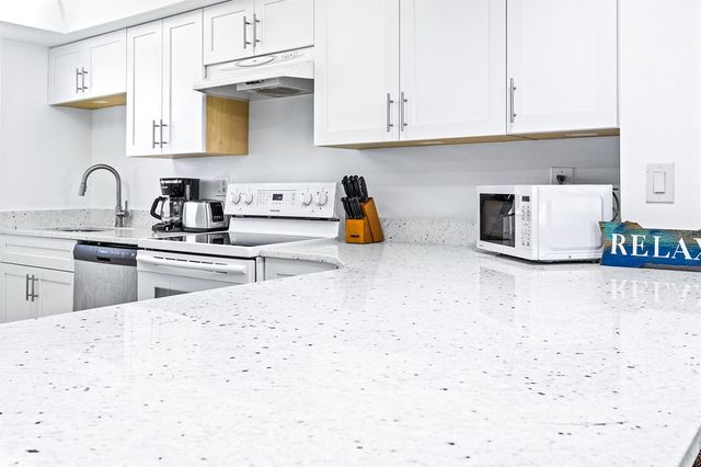 7520 RIDGEWOOD AVENUE 906, Cape Canaveral, FL 32920