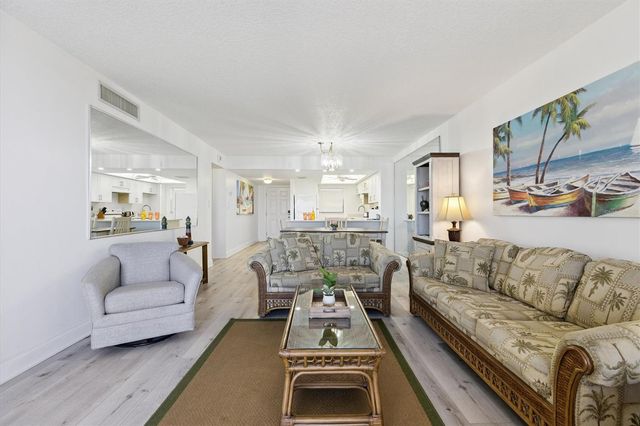 7520 RIDGEWOOD AVENUE 906, Cape Canaveral, FL 32920