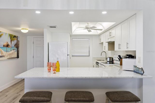 7520 RIDGEWOOD AVENUE 906, Cape Canaveral, FL 32920